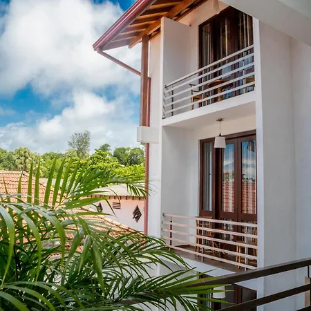 Villa Upper Dickson-2